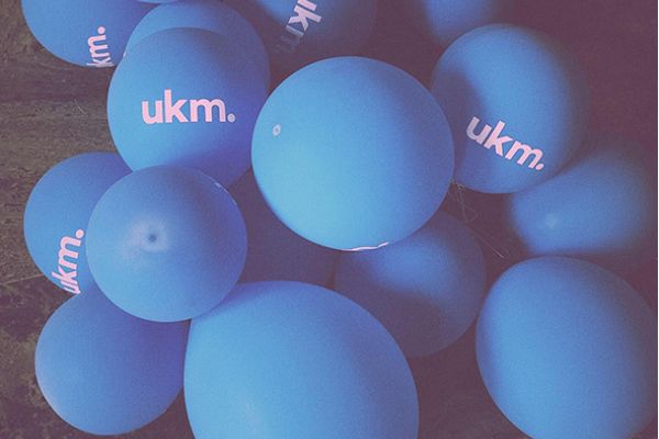 Färgsprakande konstfest i Säffle