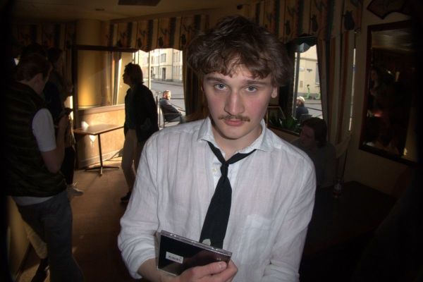 Månadens poet: Albin Carlsson