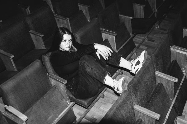 Teatercamp 2026 - utlysning för unga dramatiker